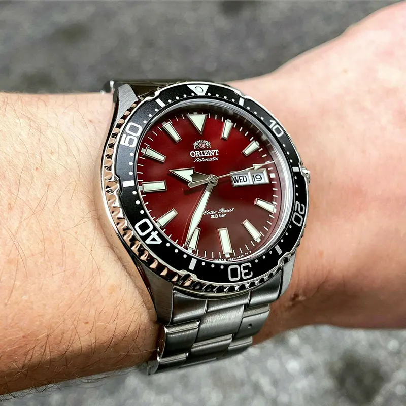 Orient Kamasu Automatic Plabe Maroon Dial Men's Watch- RA-AA0003R